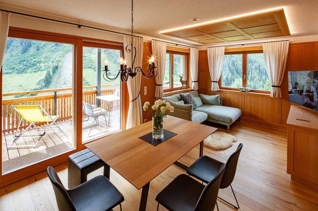 Ferienwohnung Smart Living Damüls Buitenkant foto